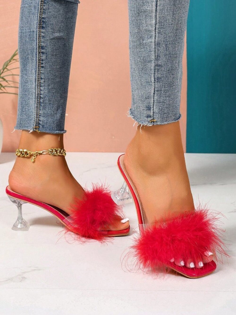 Red Funky Women's Mule Sandals Open Toe Slip-On Fluffy Faux Fur Chunky Heel - Picture 6 of 6